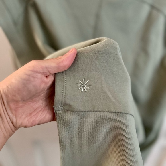 ATHLETA Retroterry V-Neck Sweatshirt Tee Sleeveless in Fern Green, Size L - Picture 13 of 16